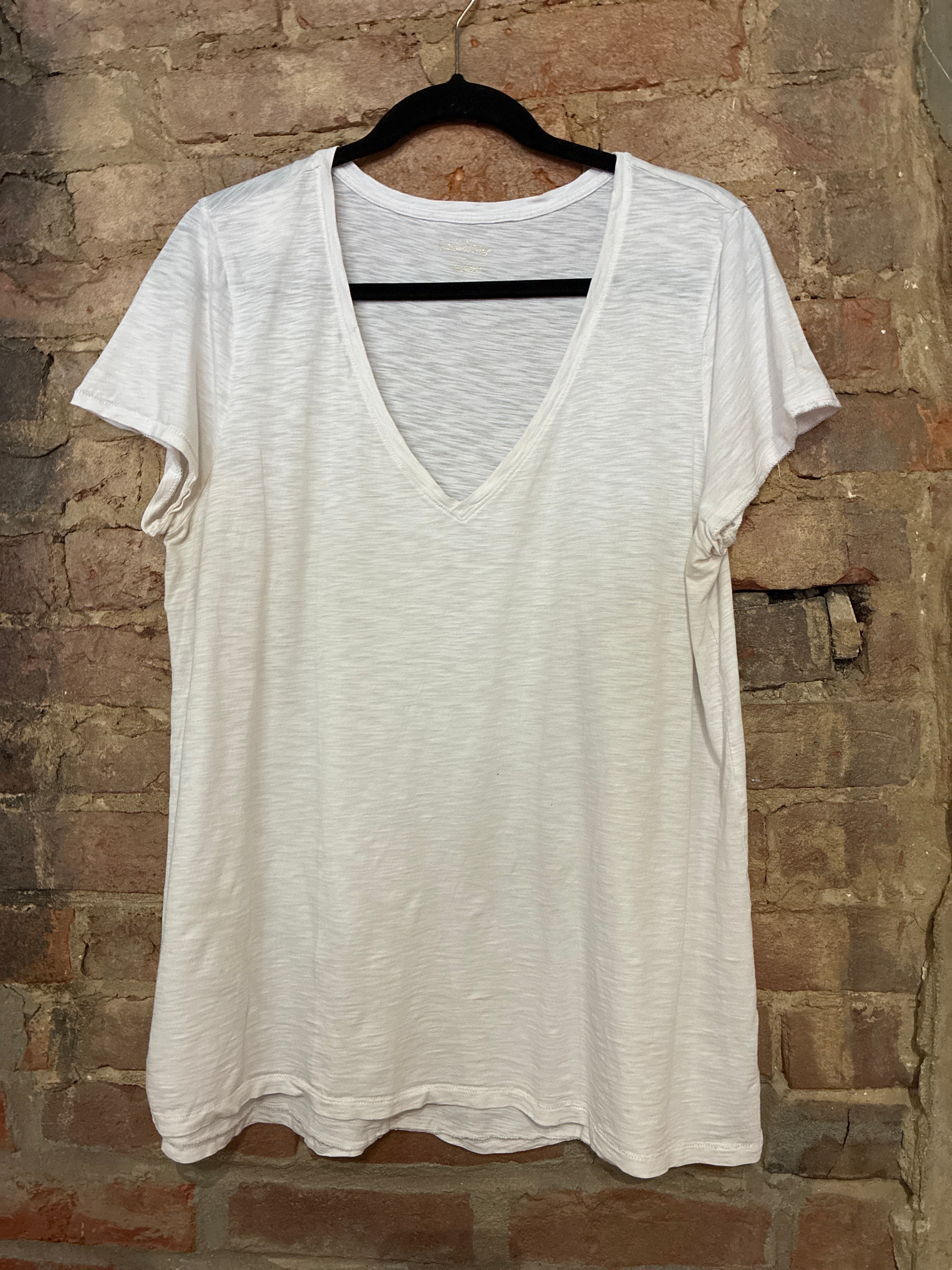 Lilly Pulitzer Basic Tee