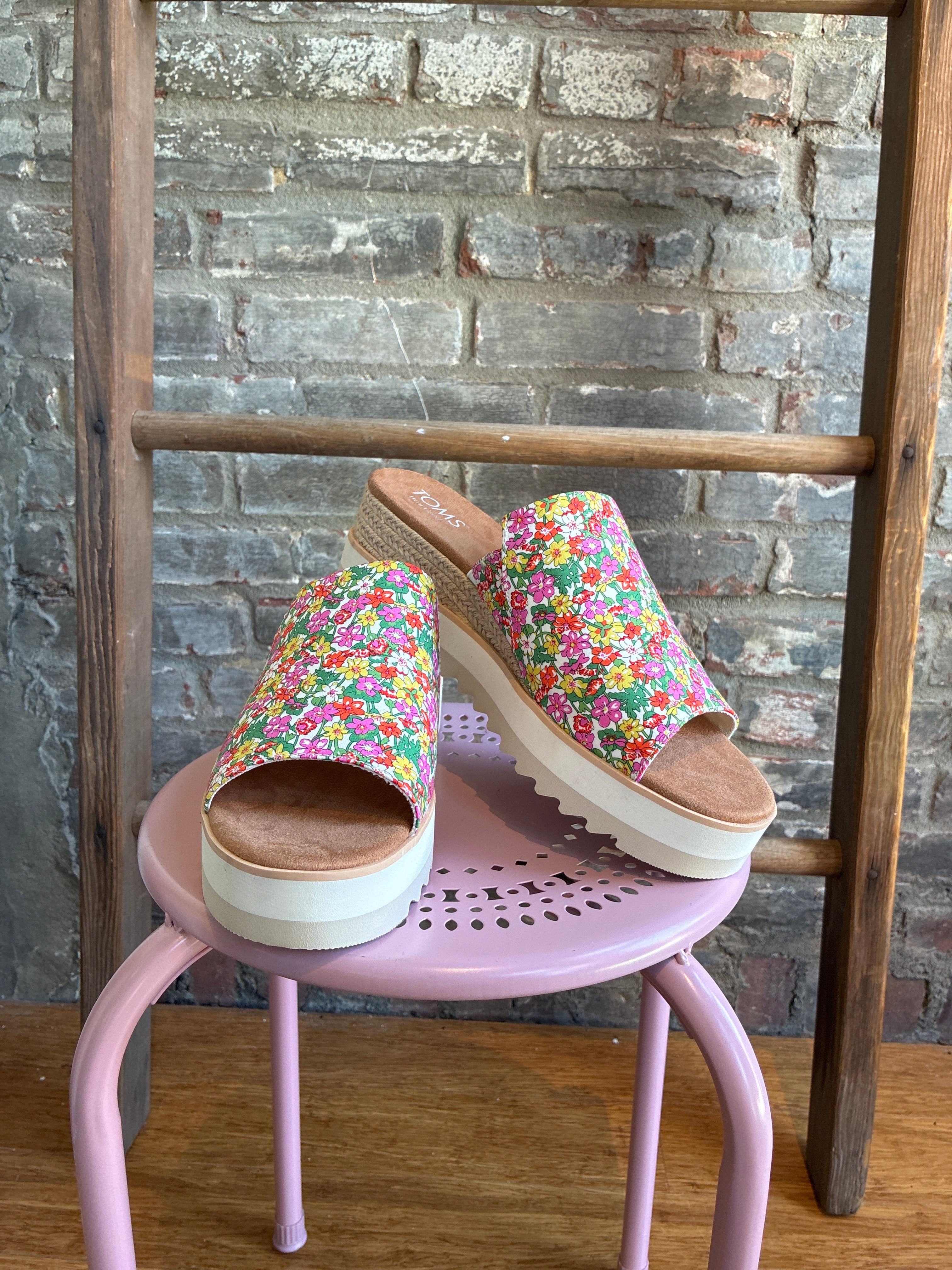 Toms Floral Platform Sandal 11
