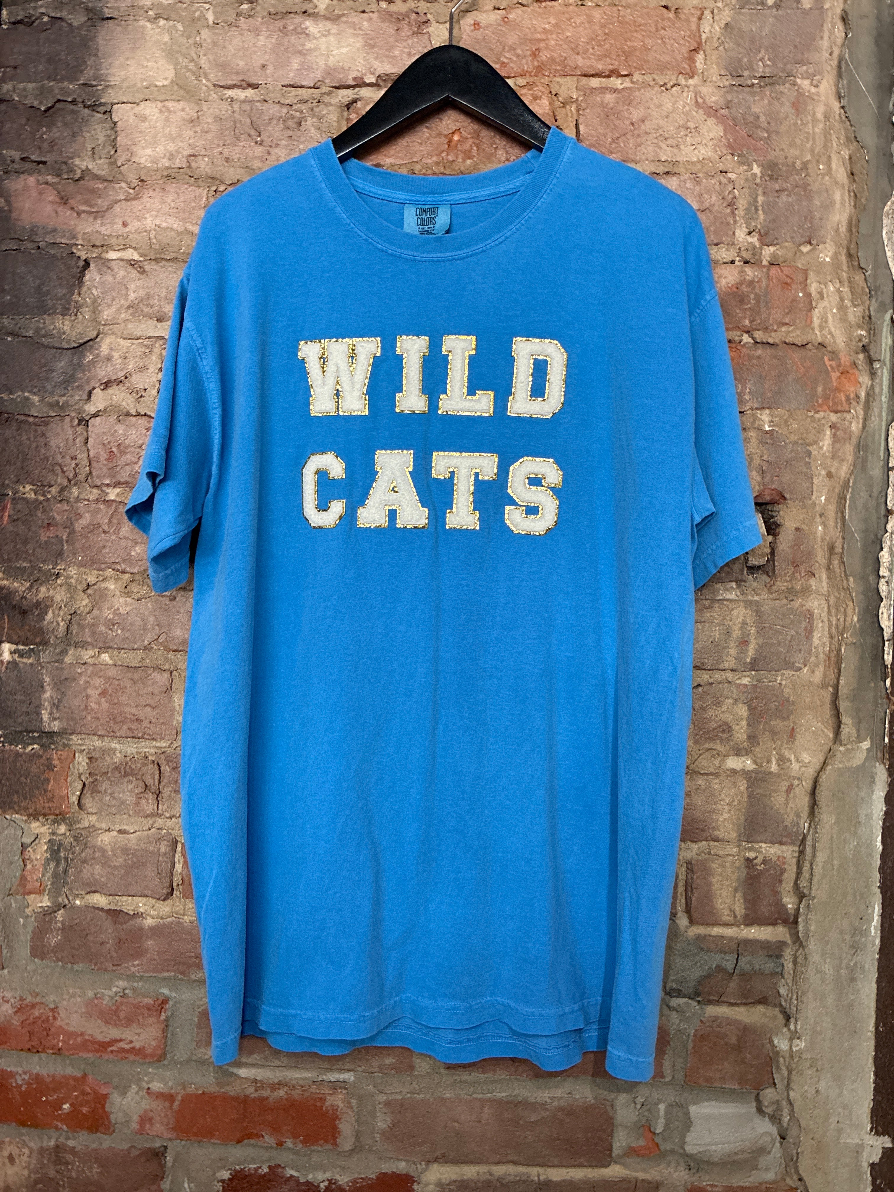 WILD CATs Tshirt - L