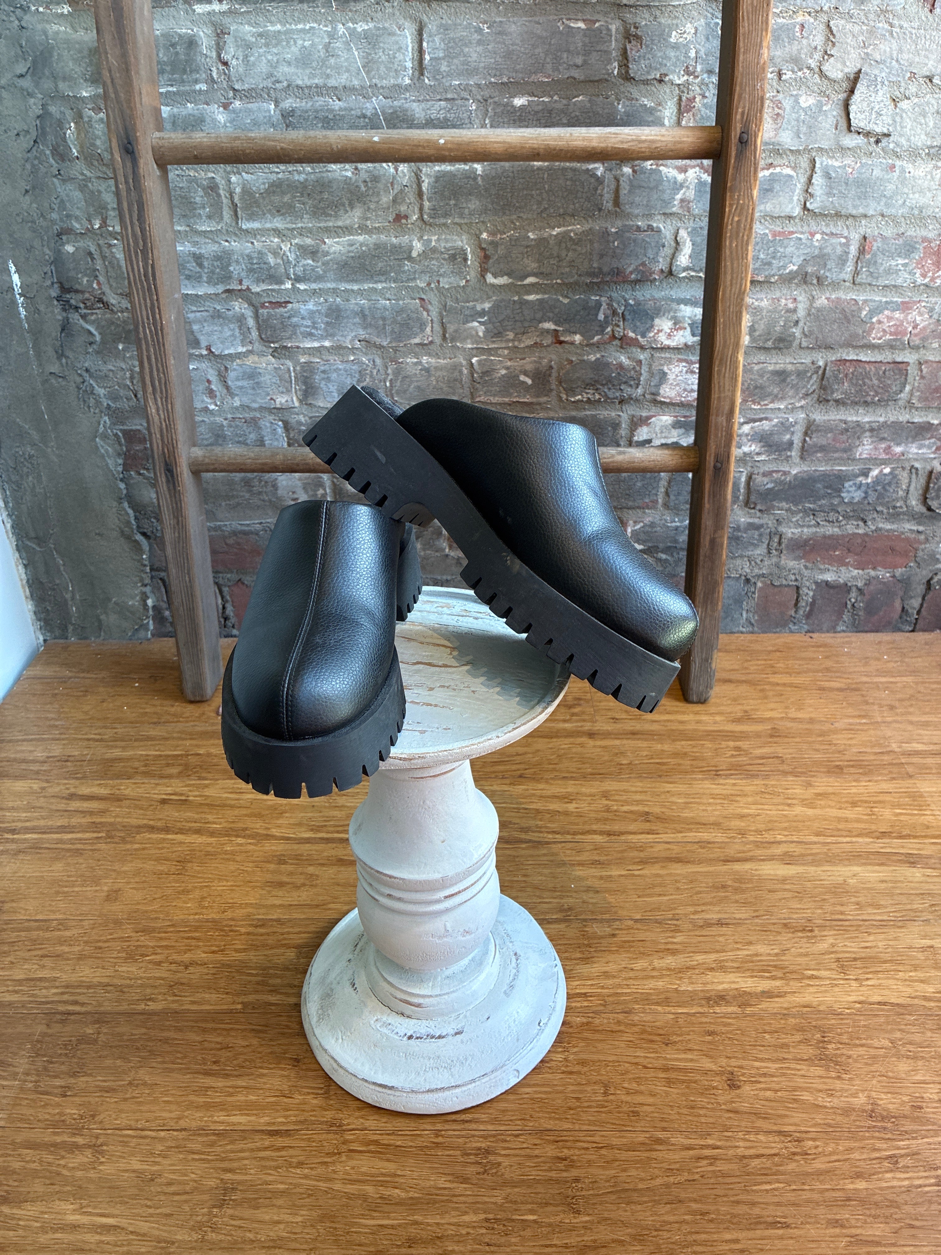 CALIA Platform Mules in Black- 10
