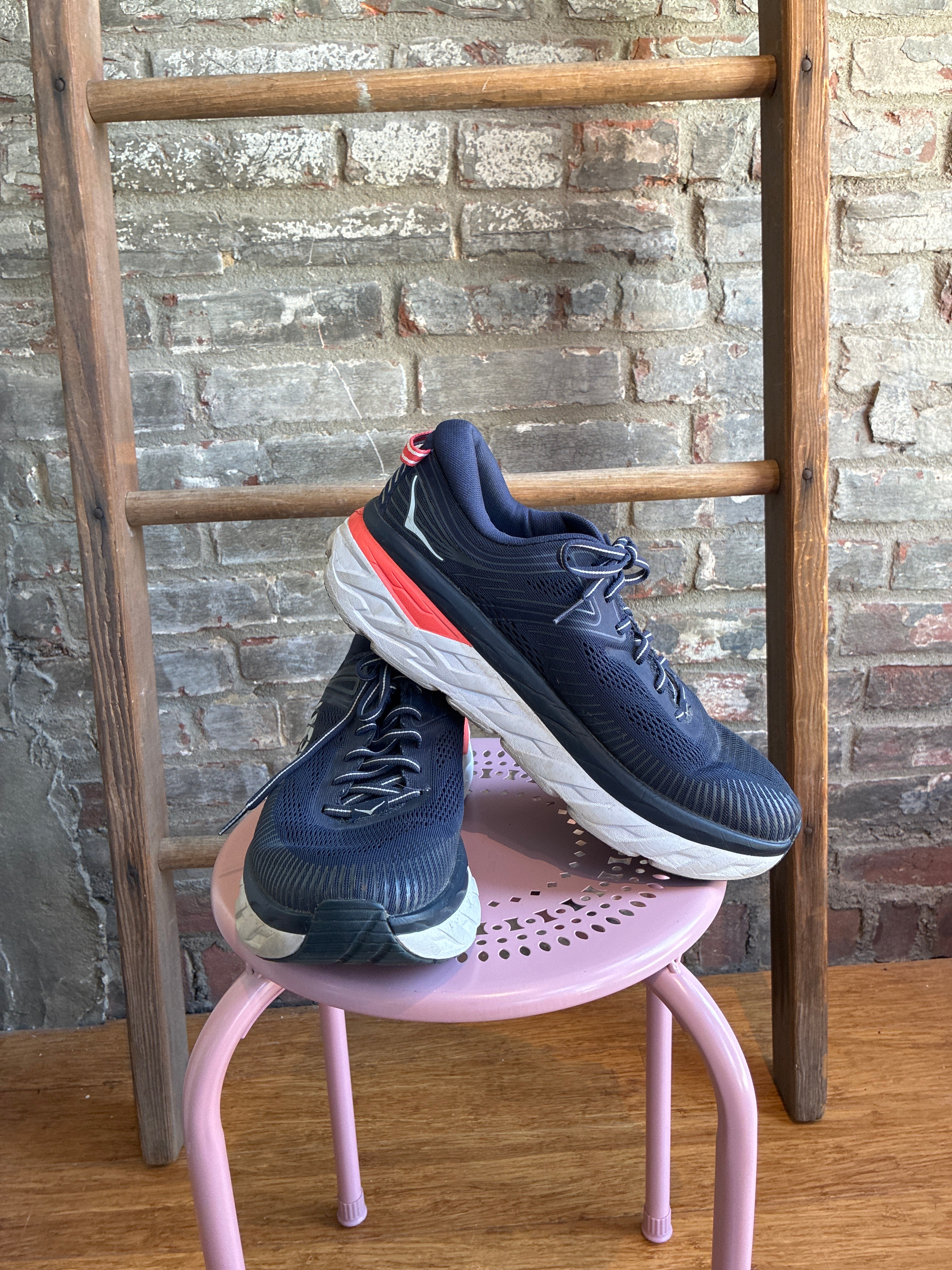 Hoka Navy Bondi7 Sneakers 11