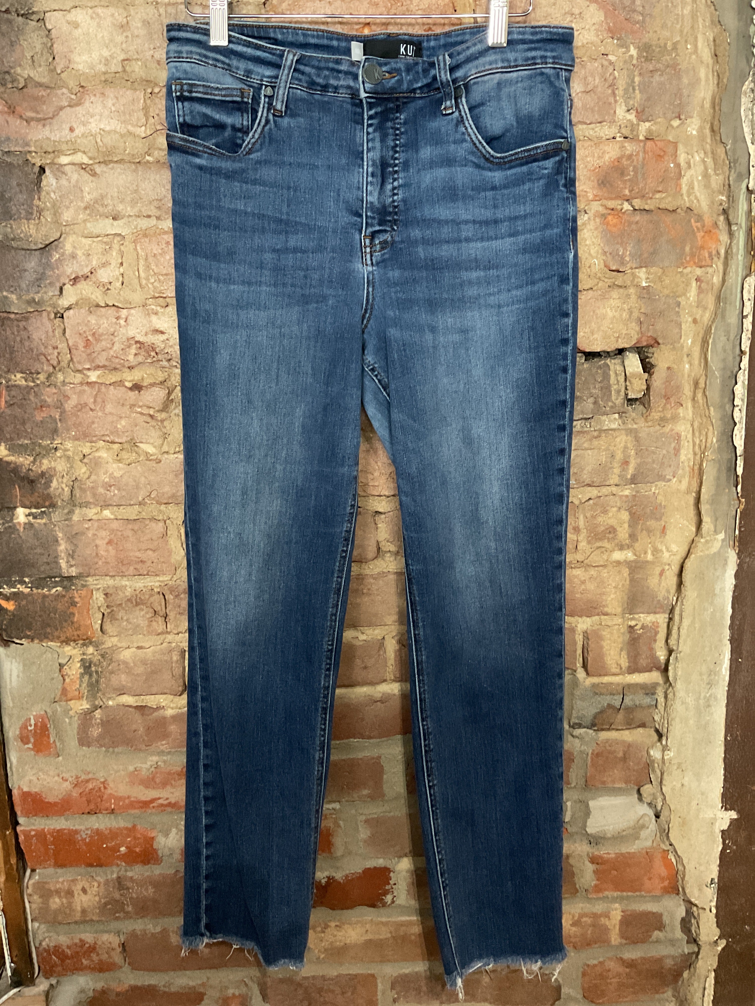 KUT Rachael High Rise Mom Jean 10L