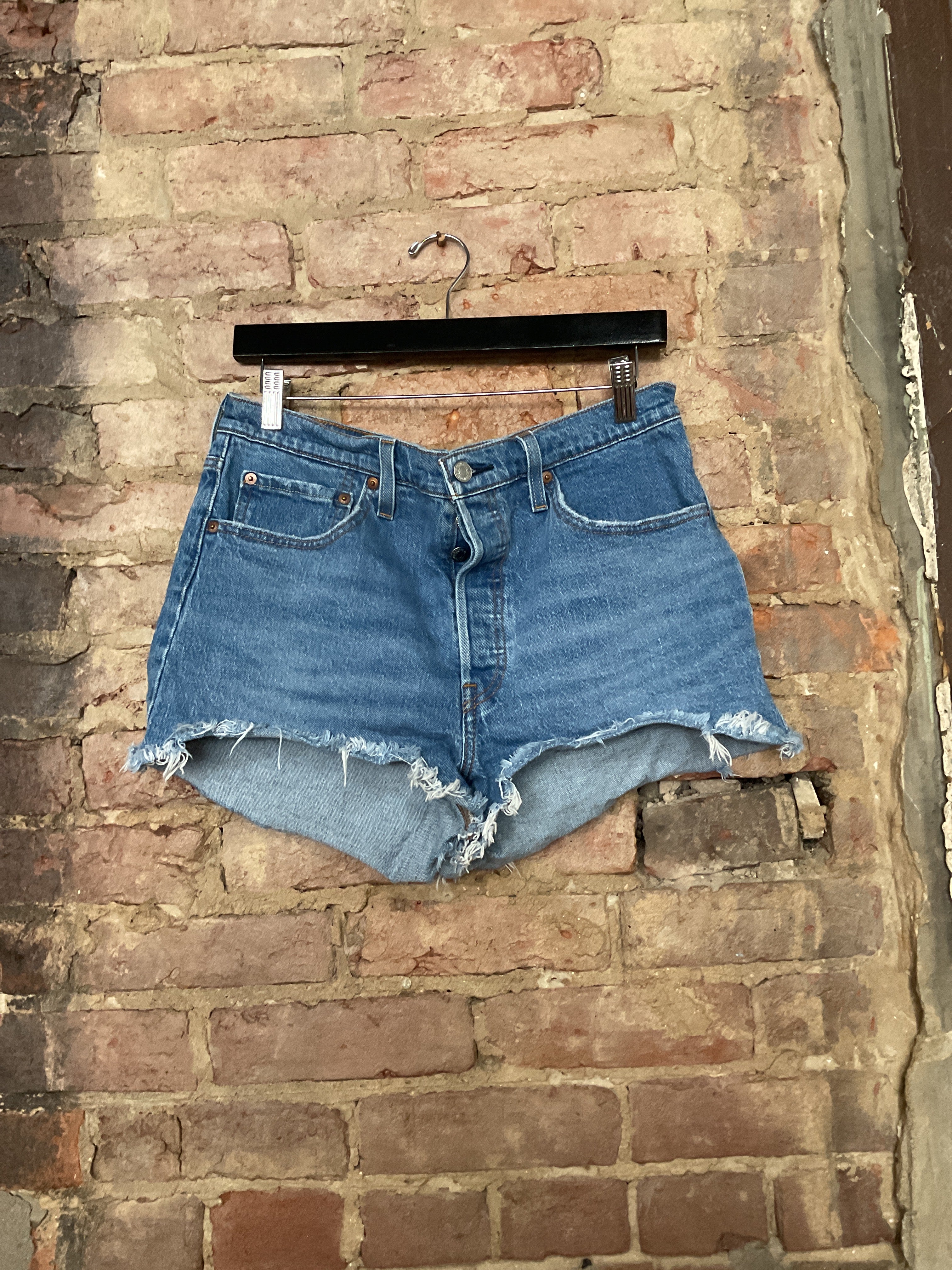 Levi Blue Jean Shorts 31