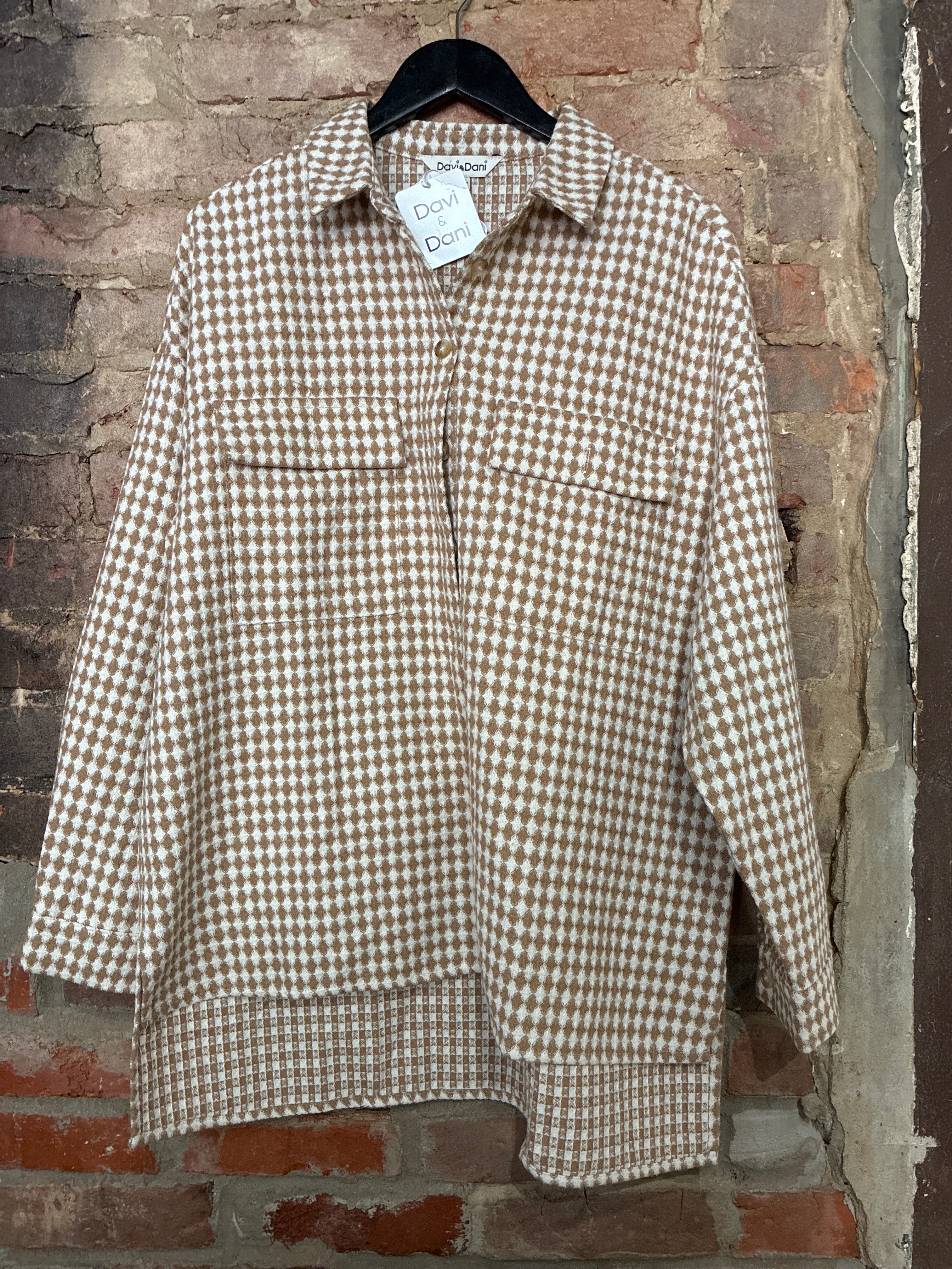 Tan & Cream Diamond Pattern Jacket L