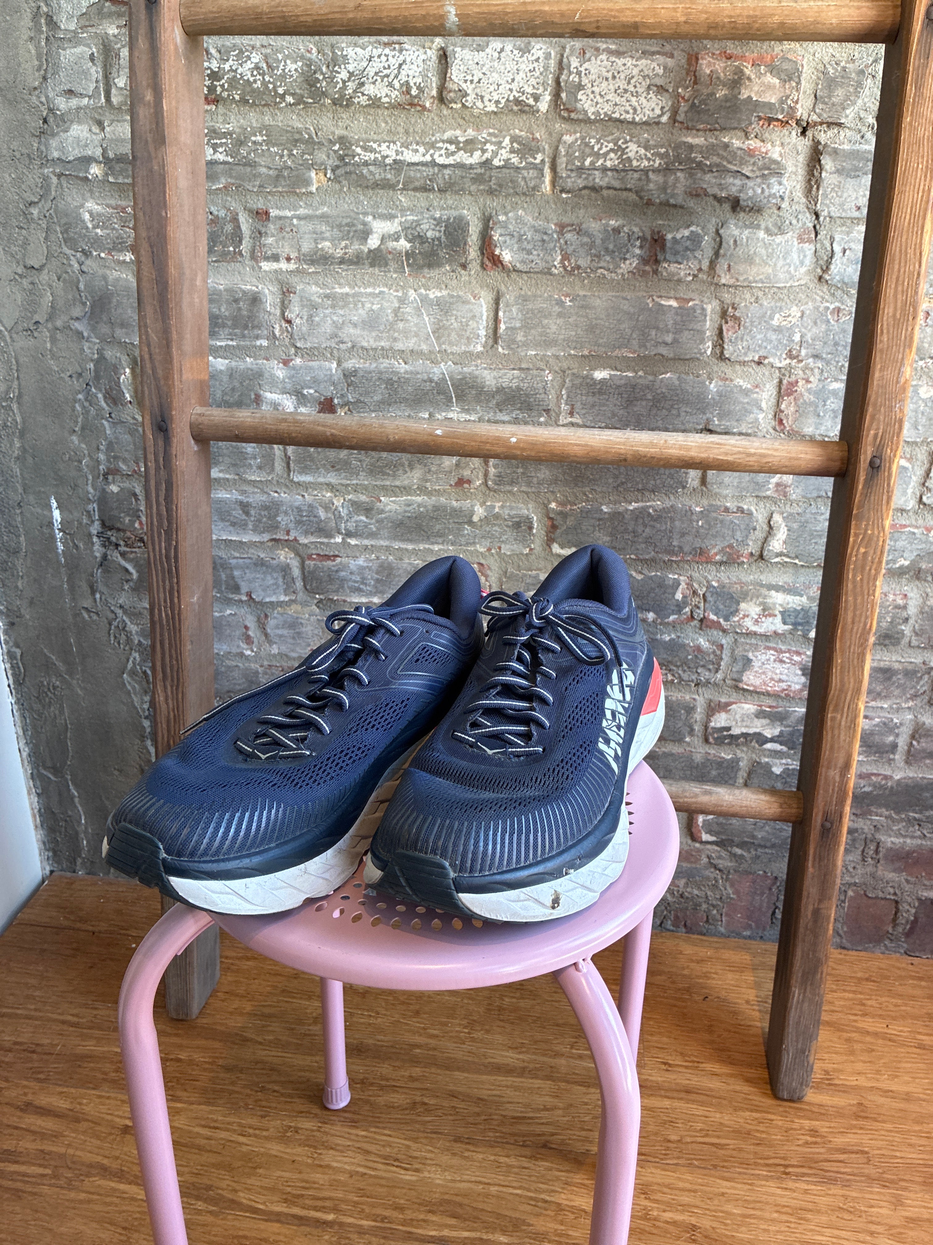 Hoka Navy Bondi7 Sneakers 11