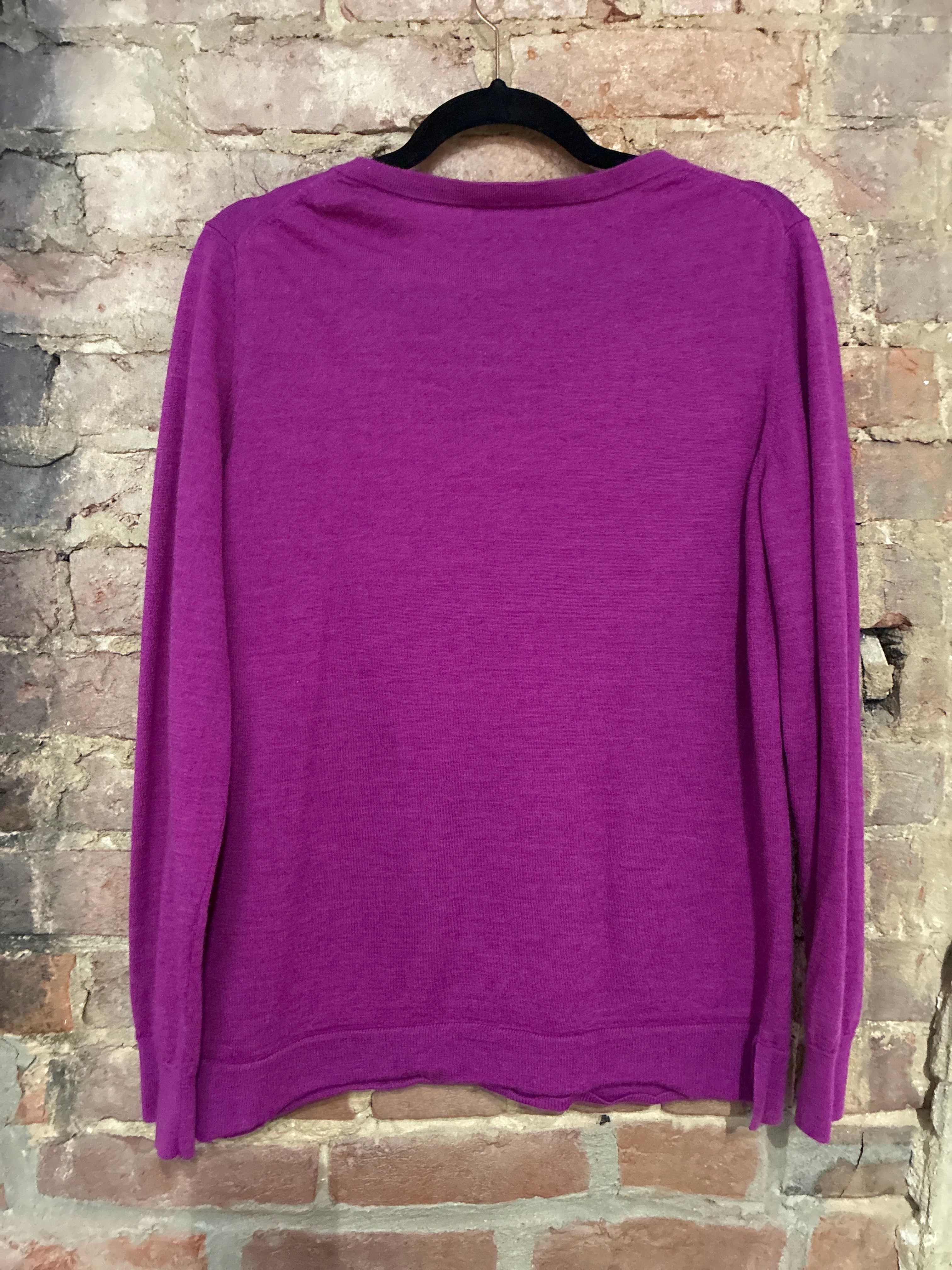 BR Magenta V Neck Sweater XL