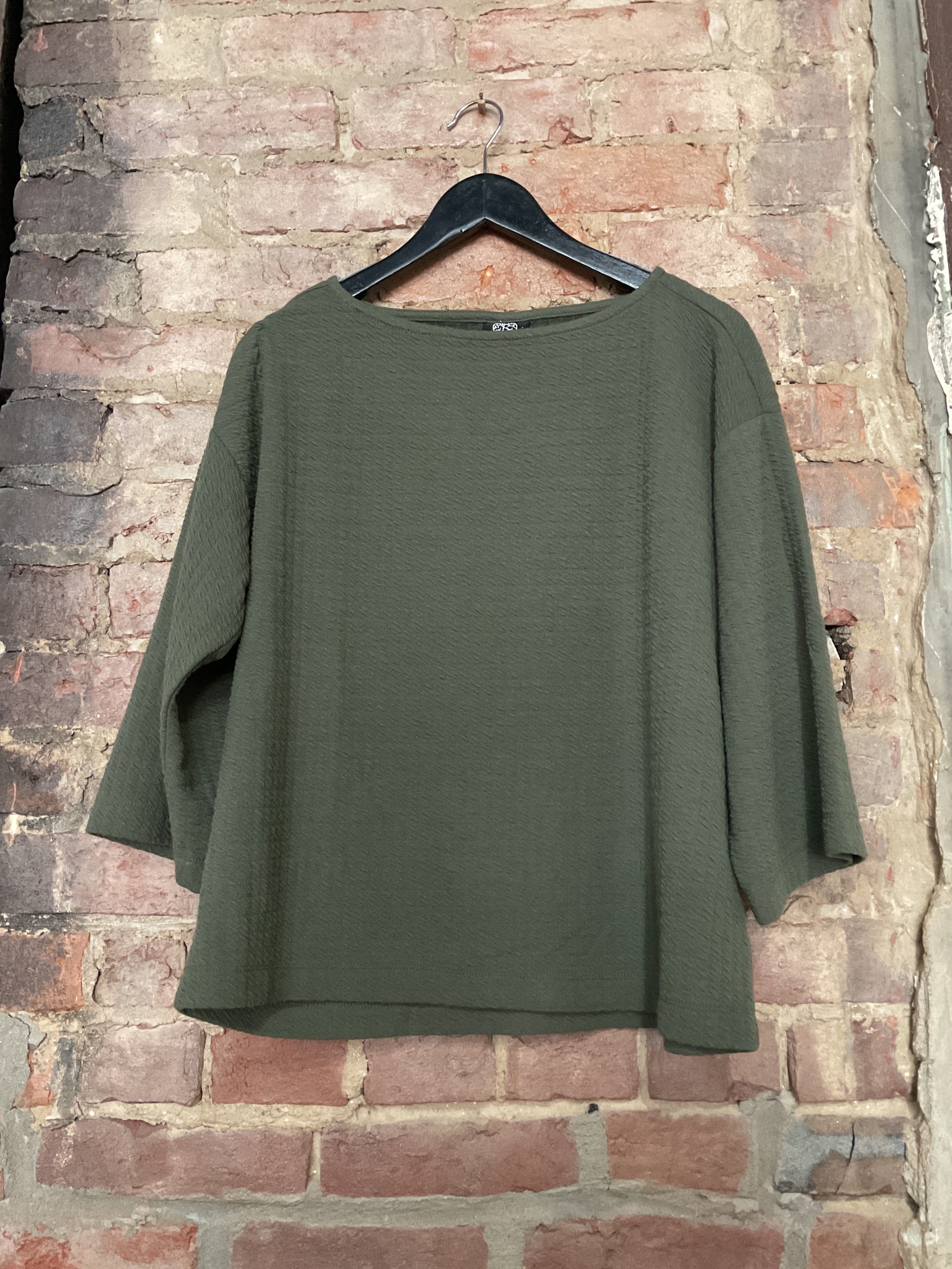 Olive Textured Tee- M