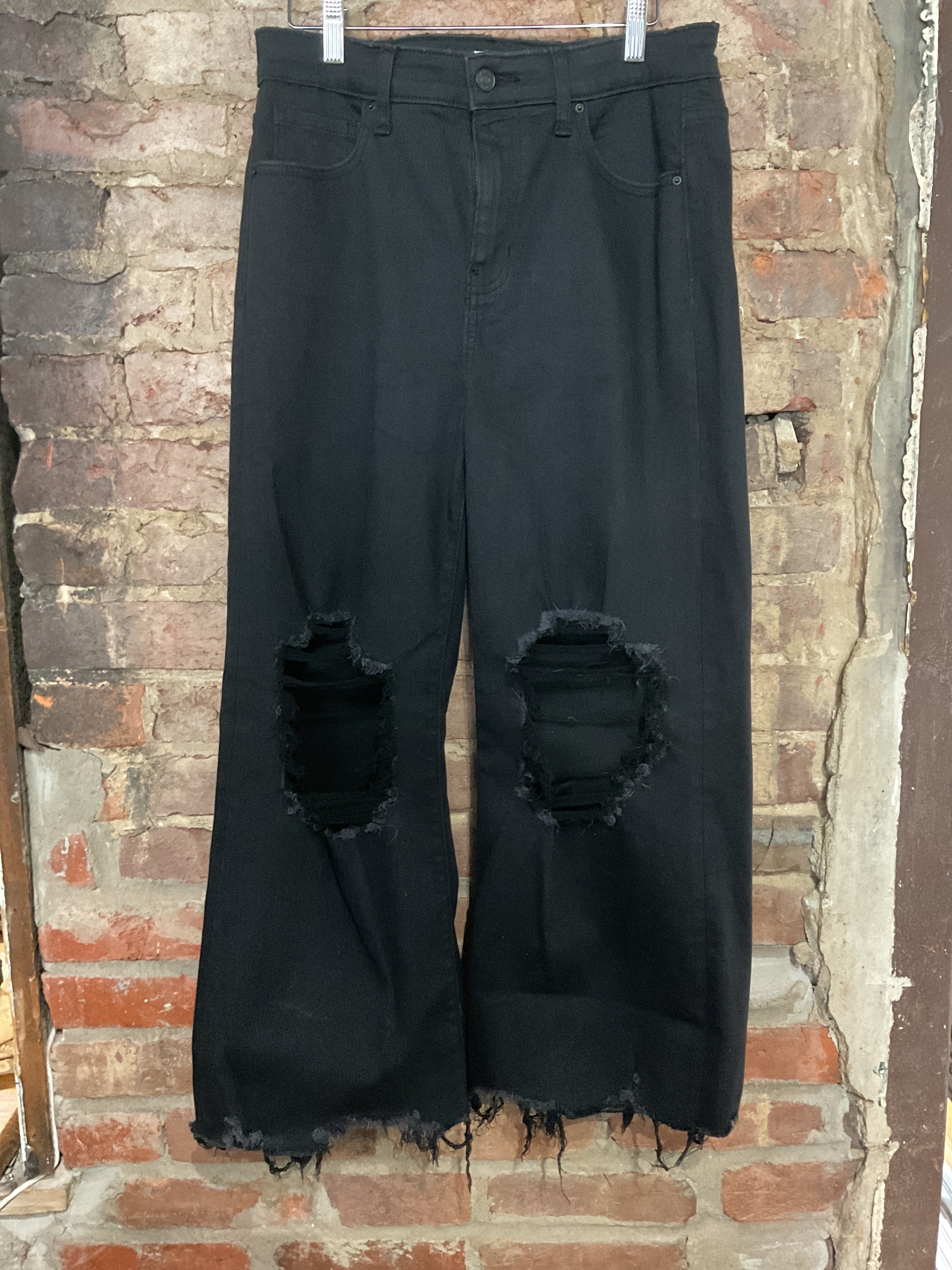 Black Distressed Jeans