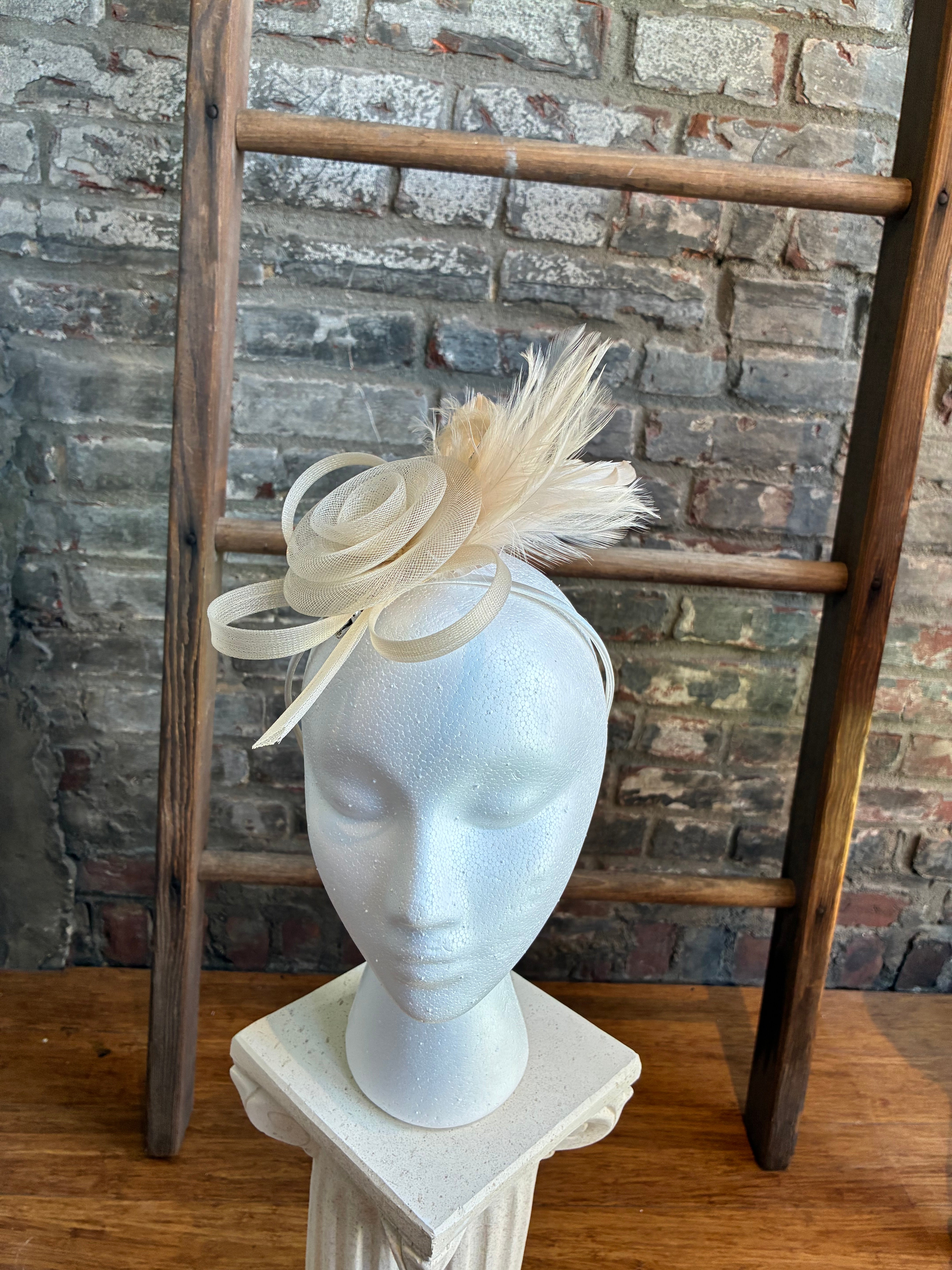 The Rosette Fascinators