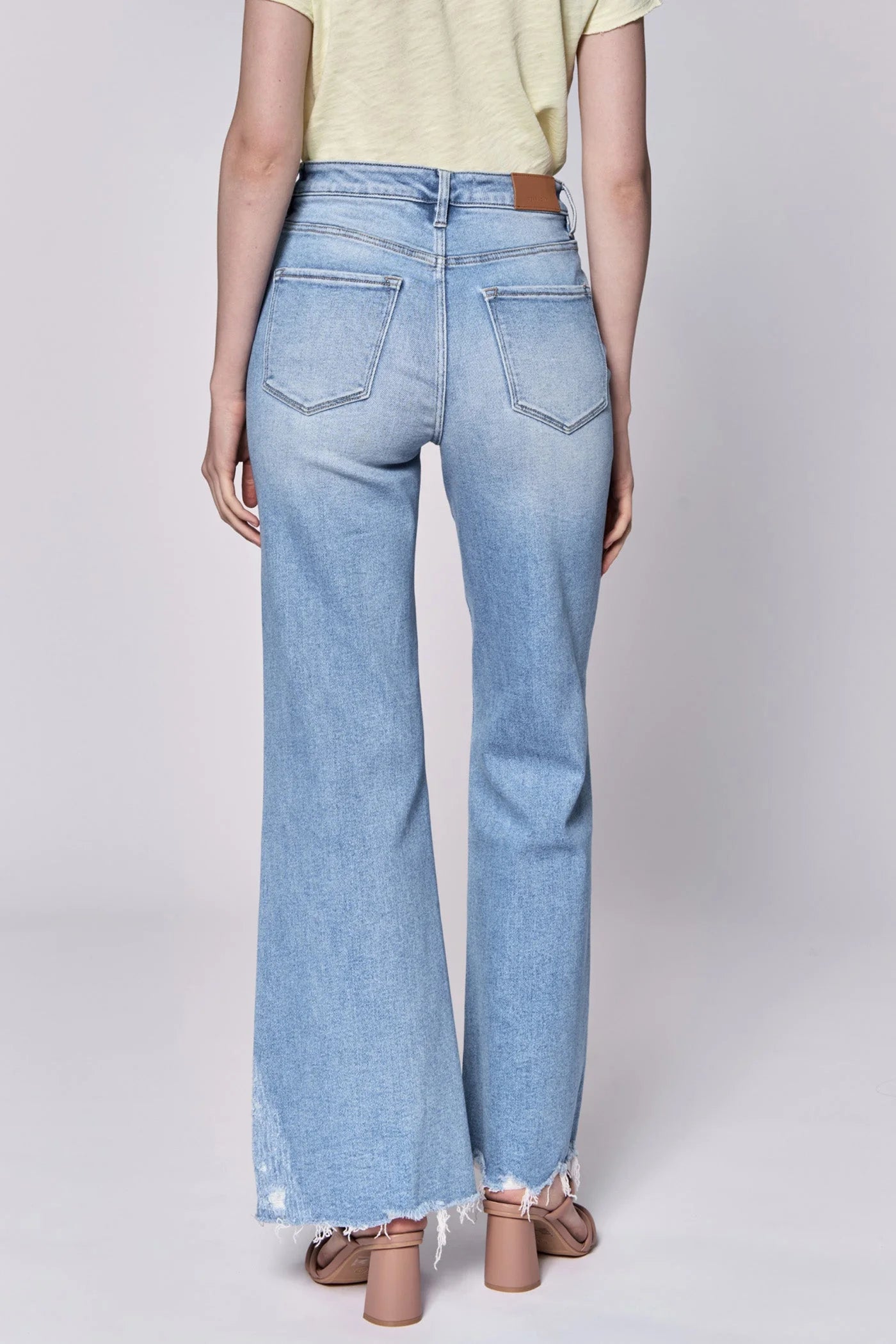 Fiona Denim in Sarasota