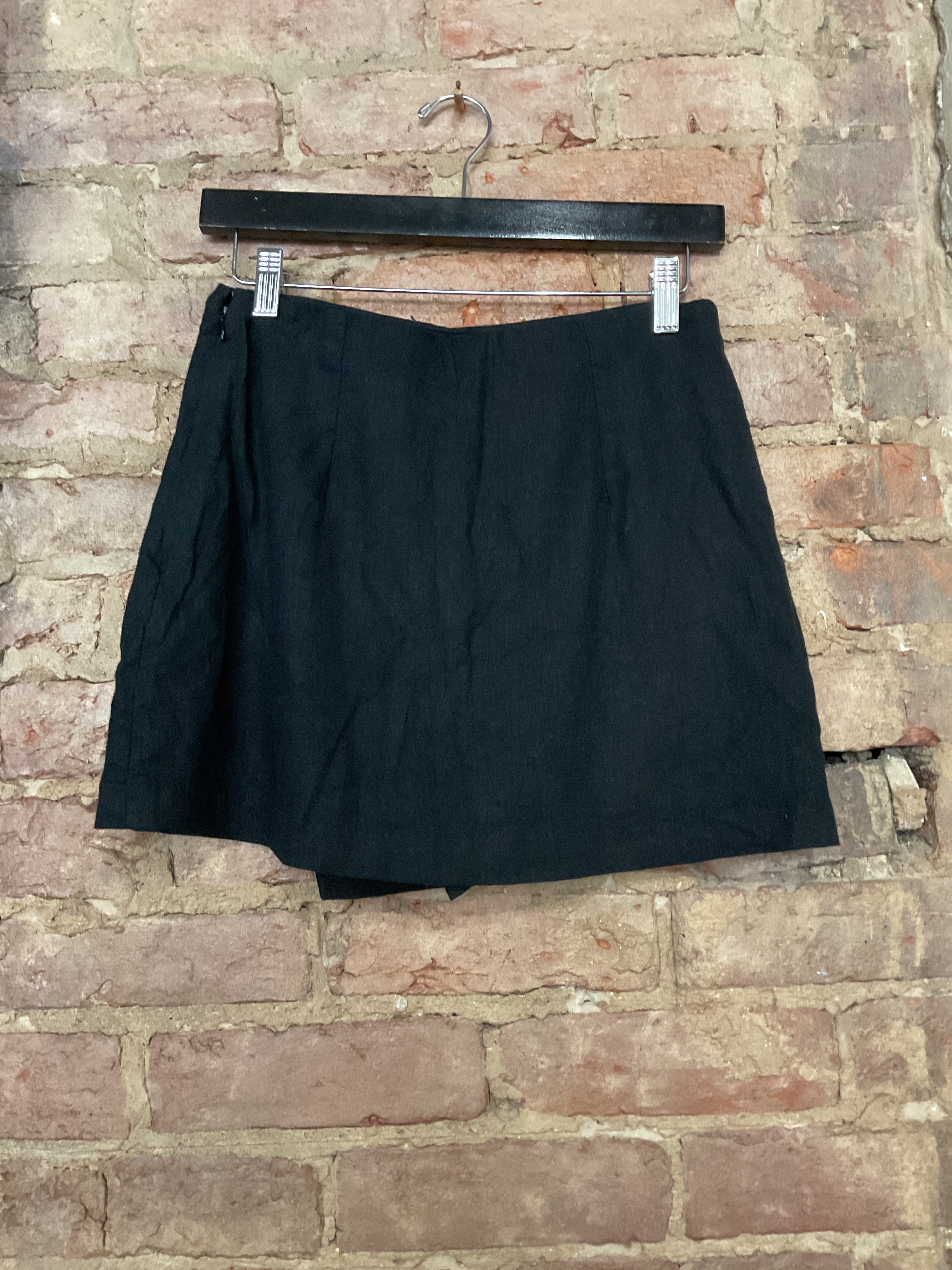 A&F Black Linen Skort S