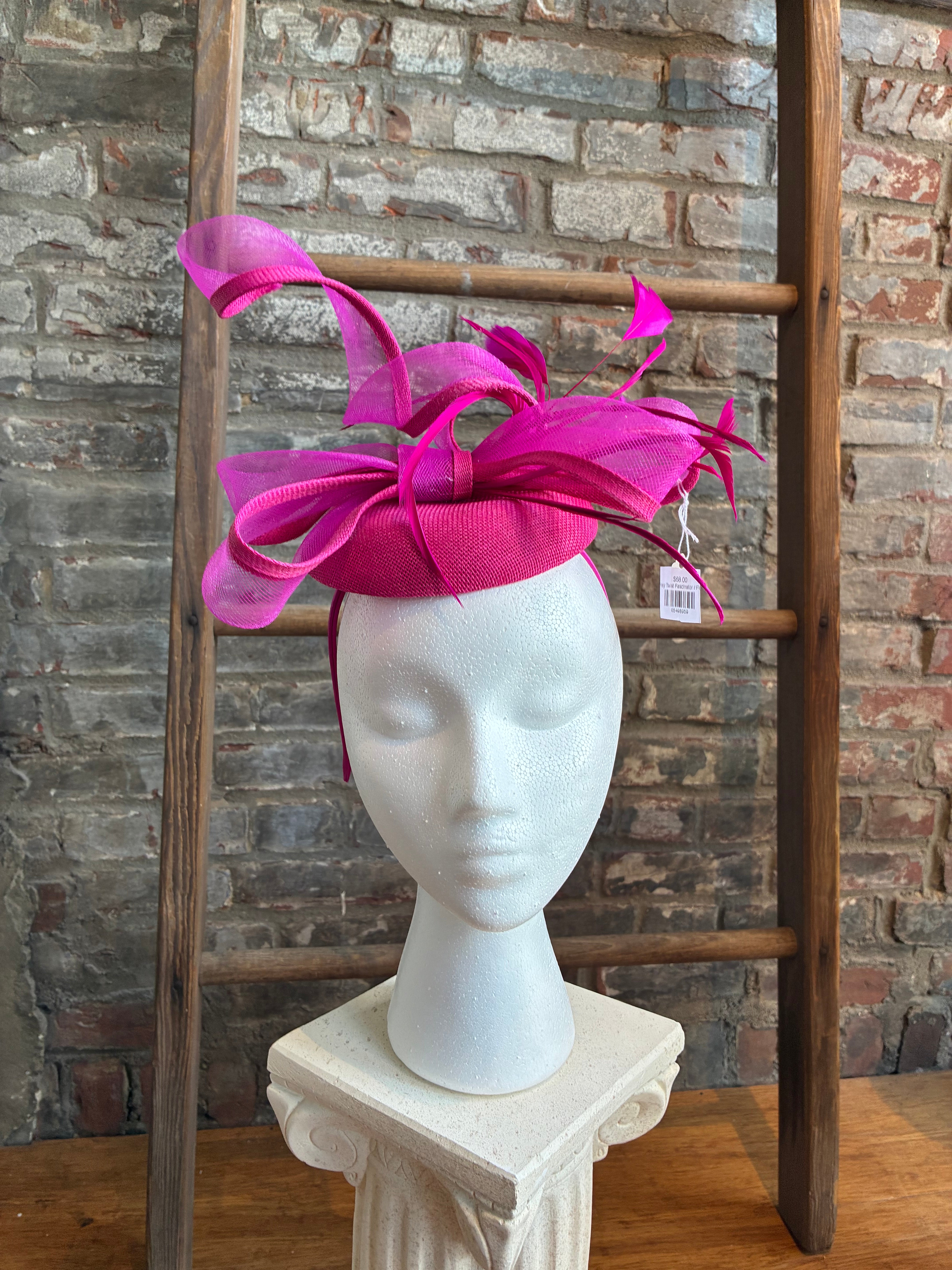 Whimsy Twist Fascinator