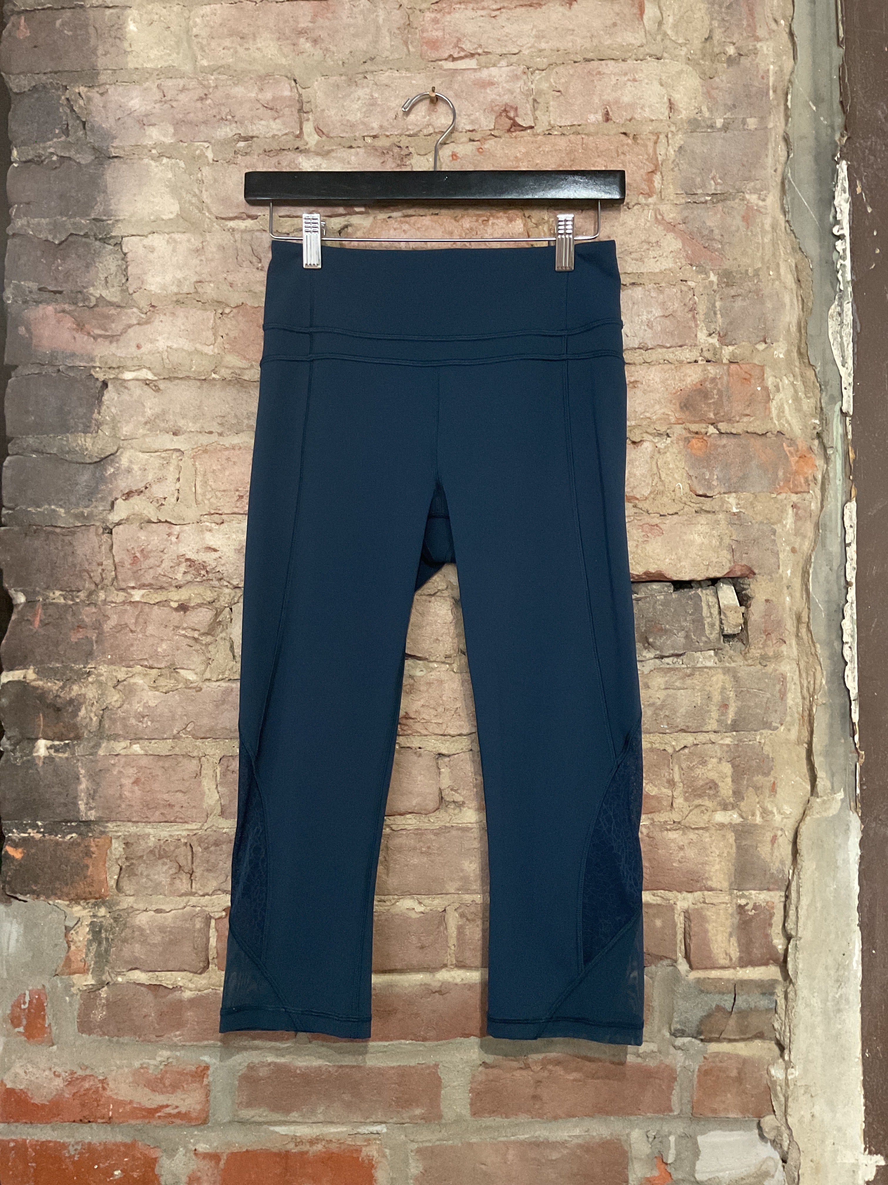 Navy Capri Lulu Leggings