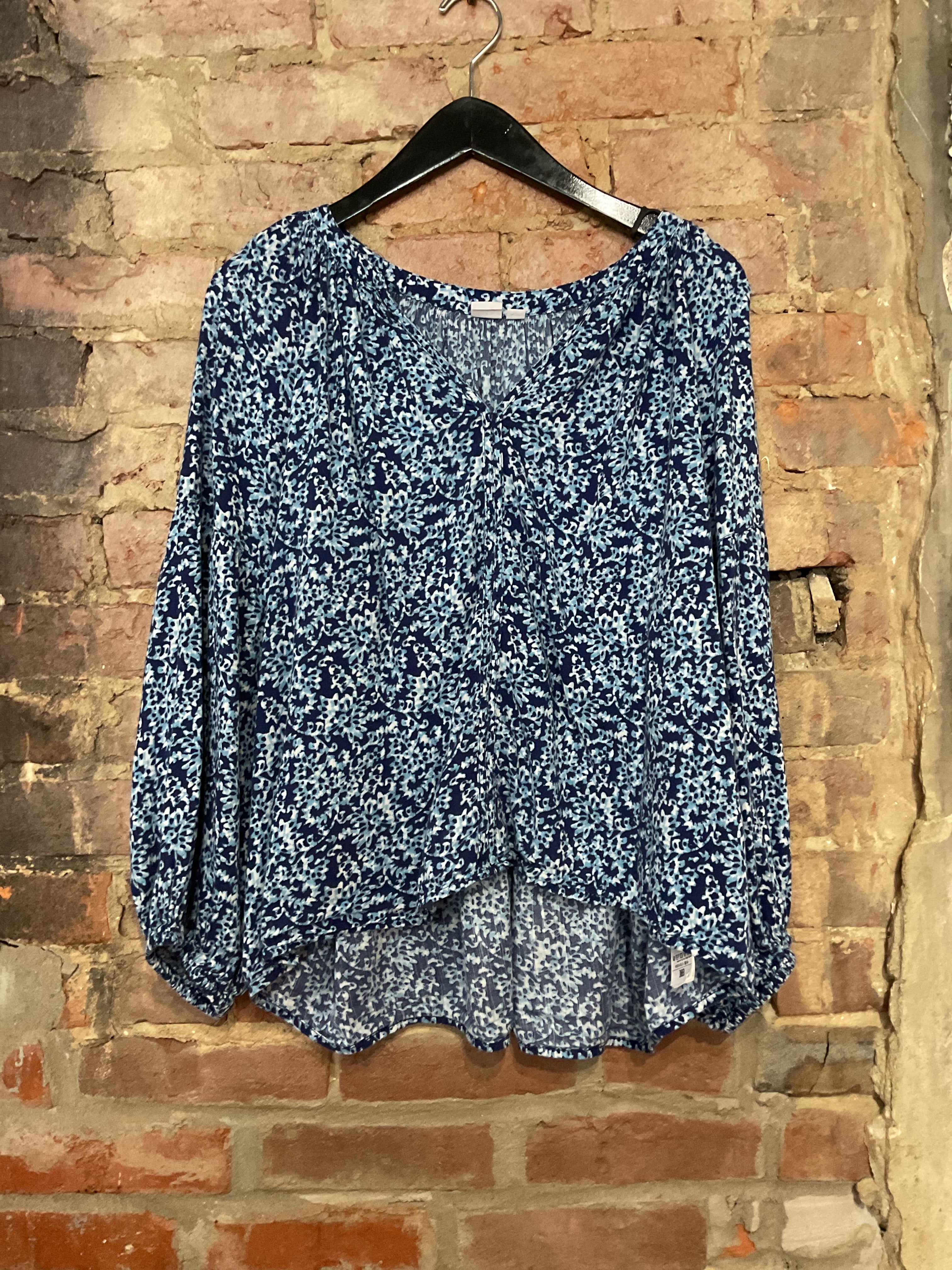 GAP Navy & Blue V Blouse