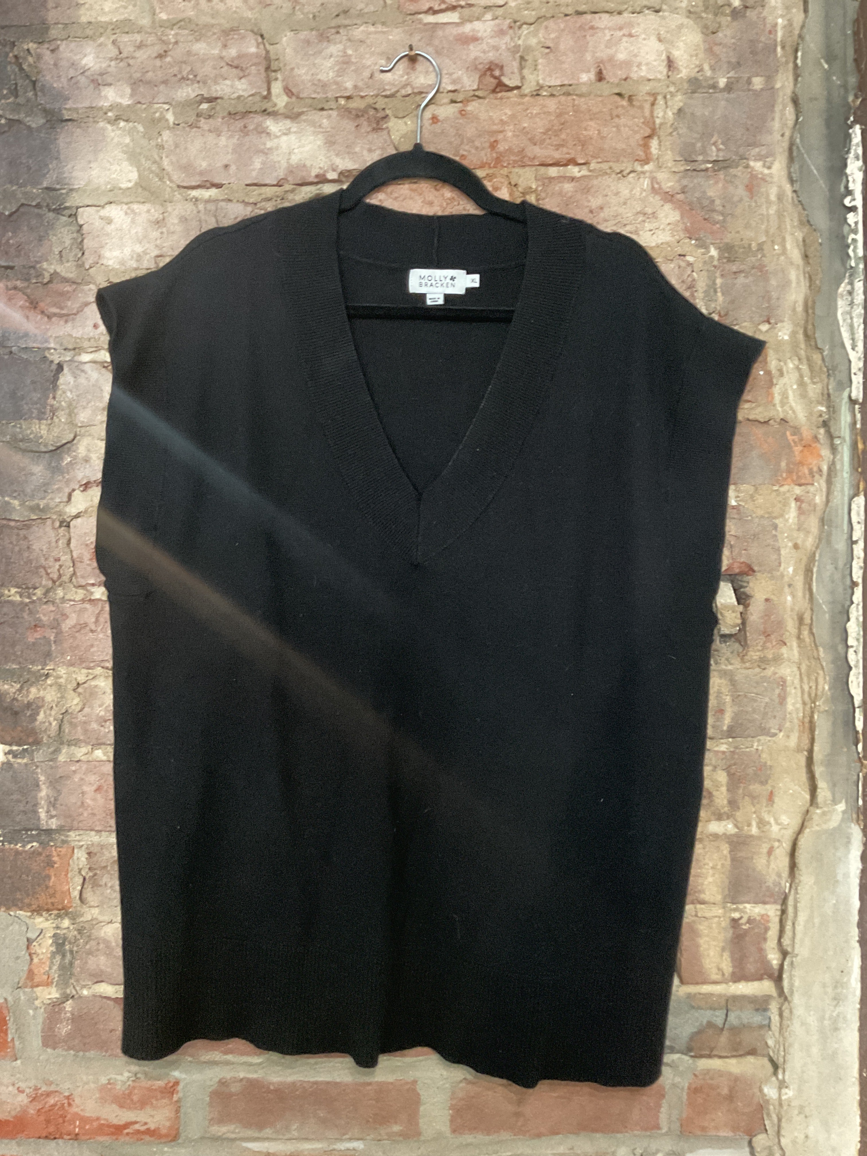 Molly Bracken Black Sweater Vest XL
