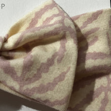 Load image into Gallery viewer, Bamboo Bow Headband: Lavender