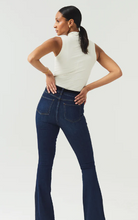 Load image into Gallery viewer, SPANX FLARE JEANS MIDNIGHT BLUE