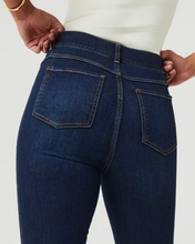 Load image into Gallery viewer, SPANX FLARE JEANS MIDNIGHT BLUE