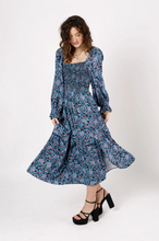 Load image into Gallery viewer, ROSELIN SAPPHIRE FLORAL LONG SLEEVE MAXI DRESS