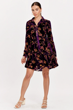 Load image into Gallery viewer, KATIE BUTTON FRONT DRESS IMPERIAL PURPLE FLOWER