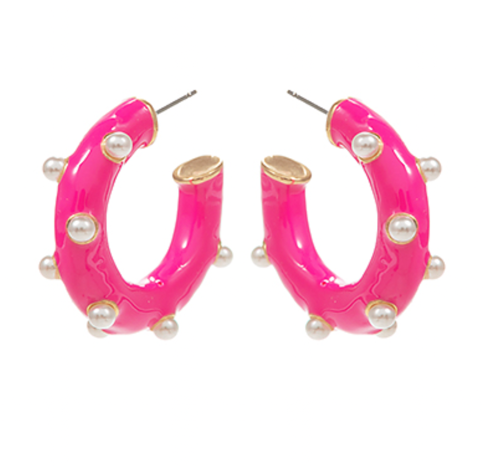 Pearly Pop Huggie Hoops