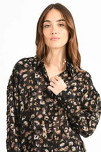 Load image into Gallery viewer, LONG PRINTED SHIRT WOMEN