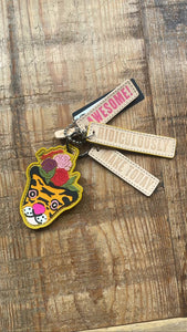 CONSUELA Charlie Charm